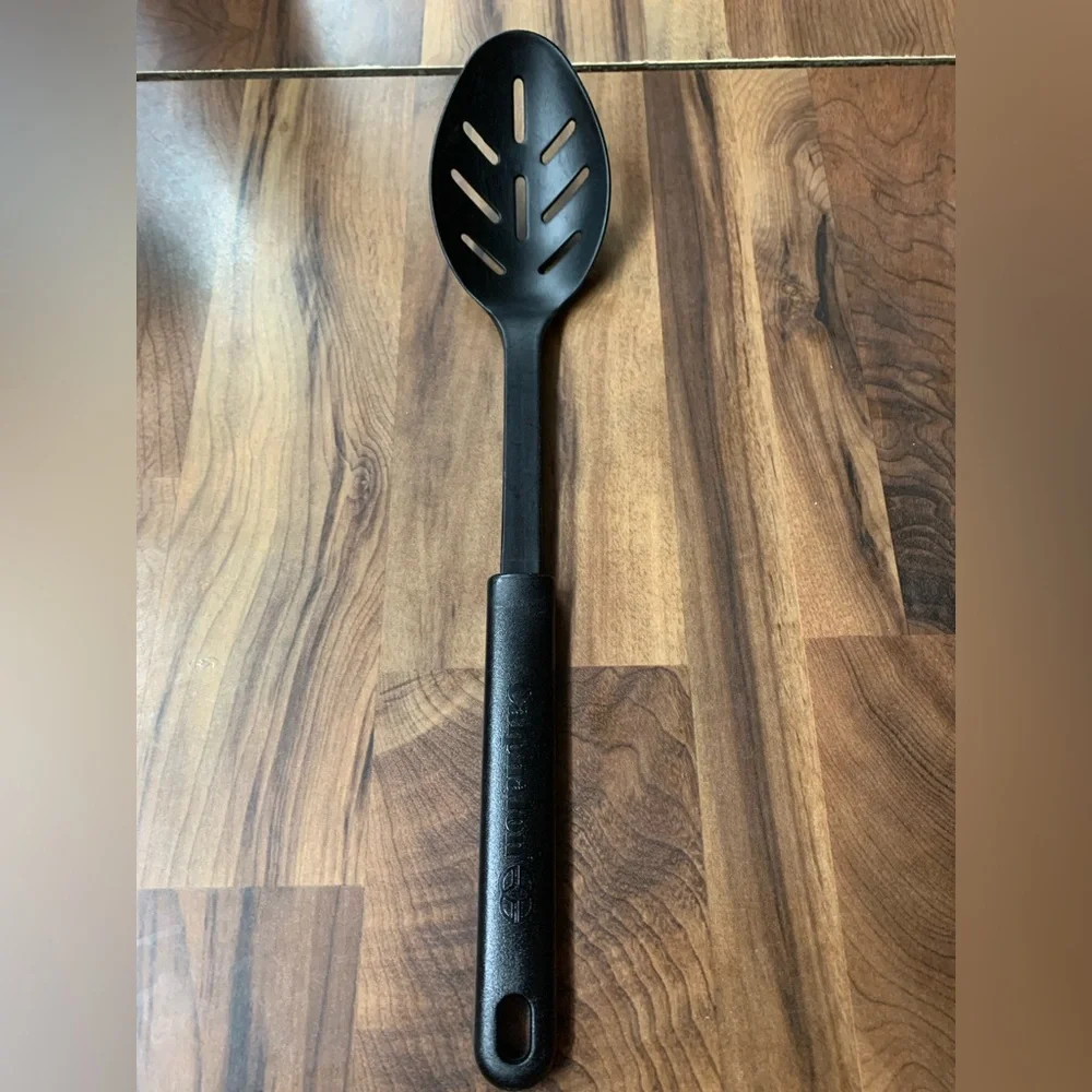 Calphalon Slotted Serving Spoon 8 Slots Nylon Silicone Black 14” Made In USA